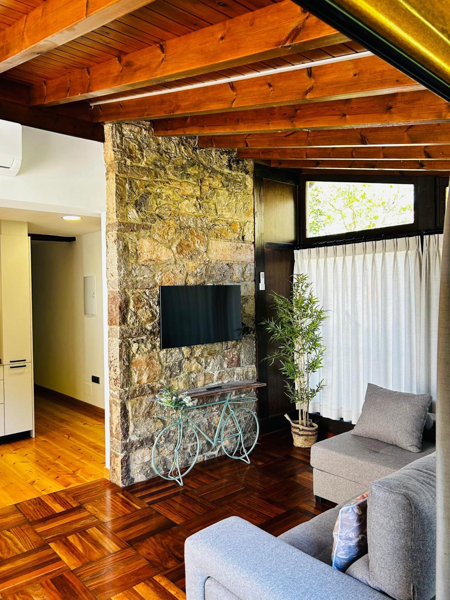 Apartamentos Rurales L'Arquera Льянес Экстерьер фото